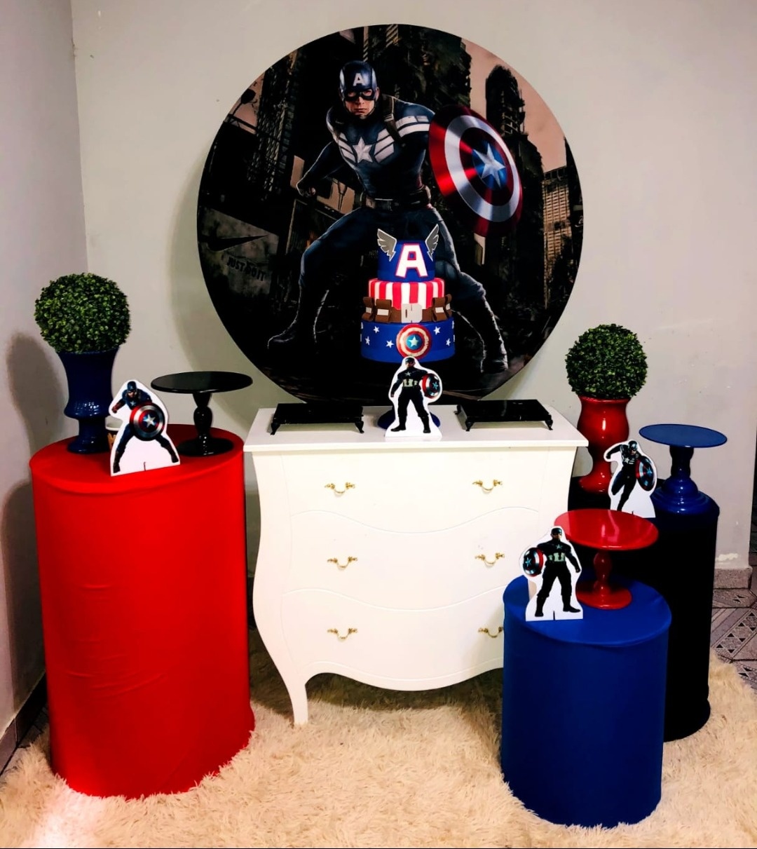 Alugue Decoração Capitão América   ( Modelo 2) - HZM Decoração e Locação