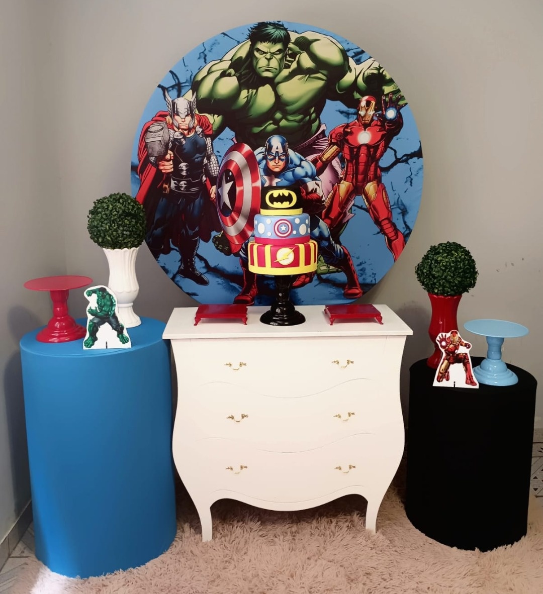 Alugue Decoração Vingadores (Modelo 2) - HZM Decoração e Locação