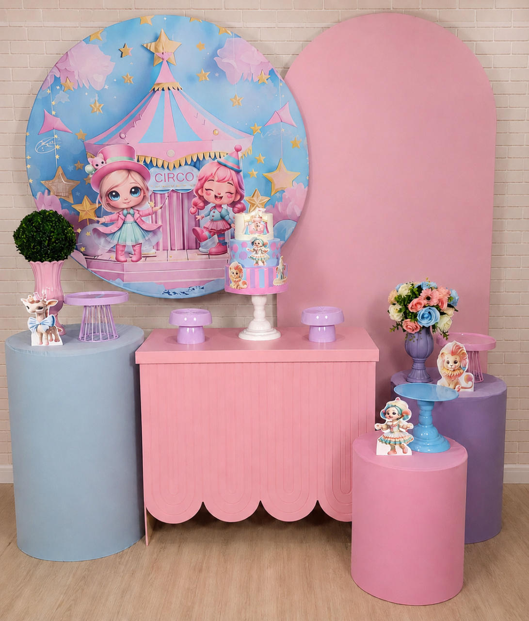 Alugue Decoração Circo Rosa ( Modelo 4) - HZM Decoração e Locação