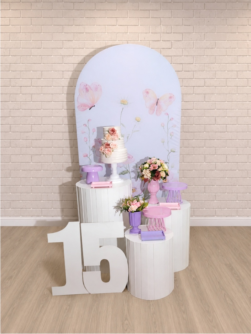 Alugue Decoração 15 Anos ( Modelo 11) - HZM Decoração e Locação