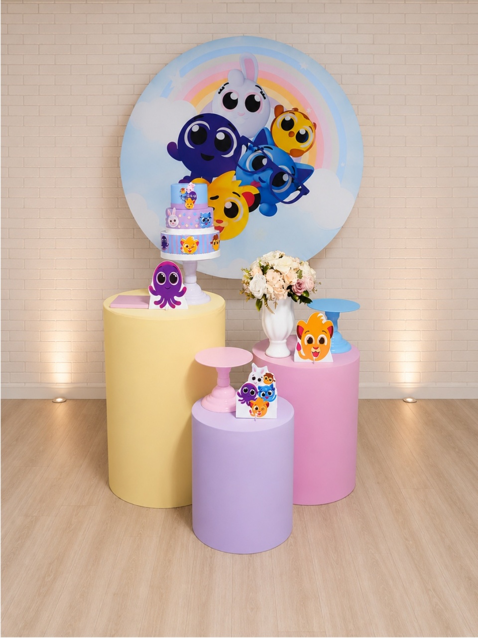 Alugue Decoração Bolofofos (Modelo 7) - HZM Decoração e Locação