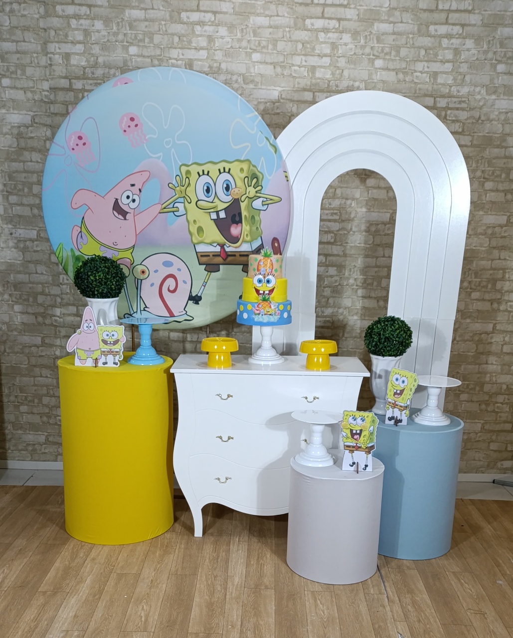 Alugue Decoração Bob Esponja ( Modelo 4) - HZM Decoração e Locação