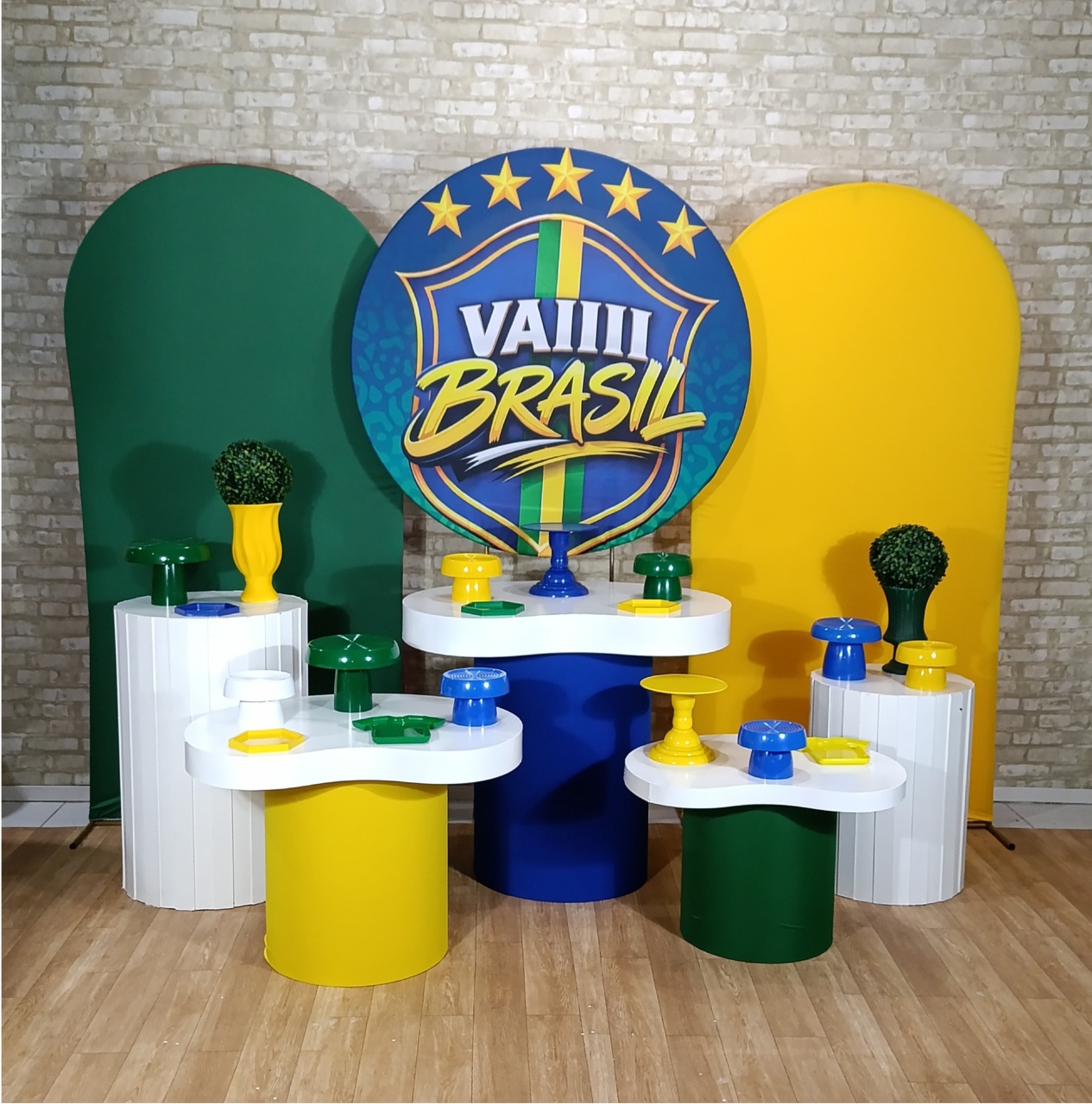 Alugue Decoração Brasil ( Modelo 12) - HZM Decoração e Locação