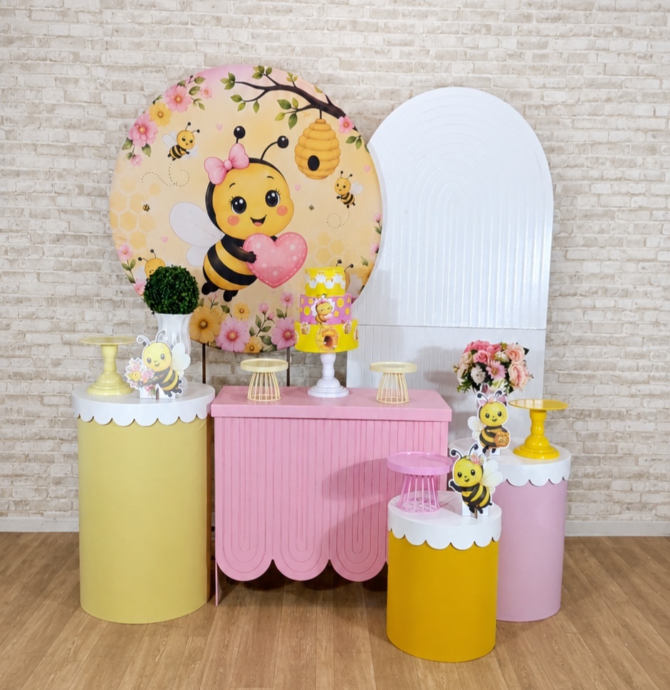 Alugue Decoração Abelhinha ( Modelo 11) - HZM Decoração e Locação