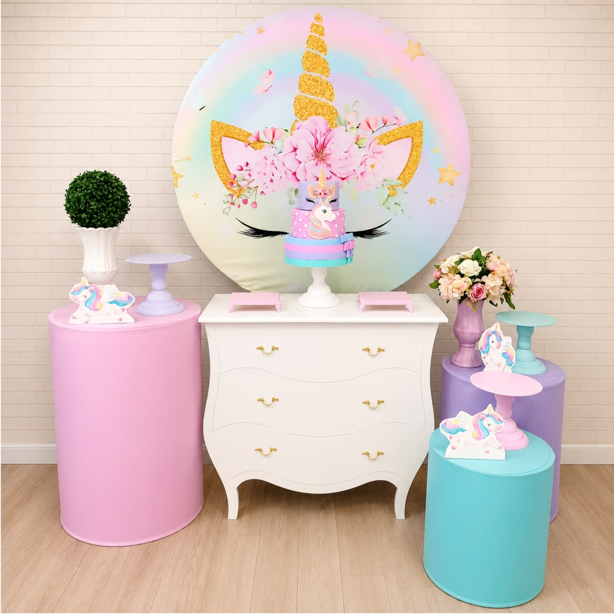 Alugue Decoração Unicórnio ( Modelo 2) - HZM Decoração e Locação
