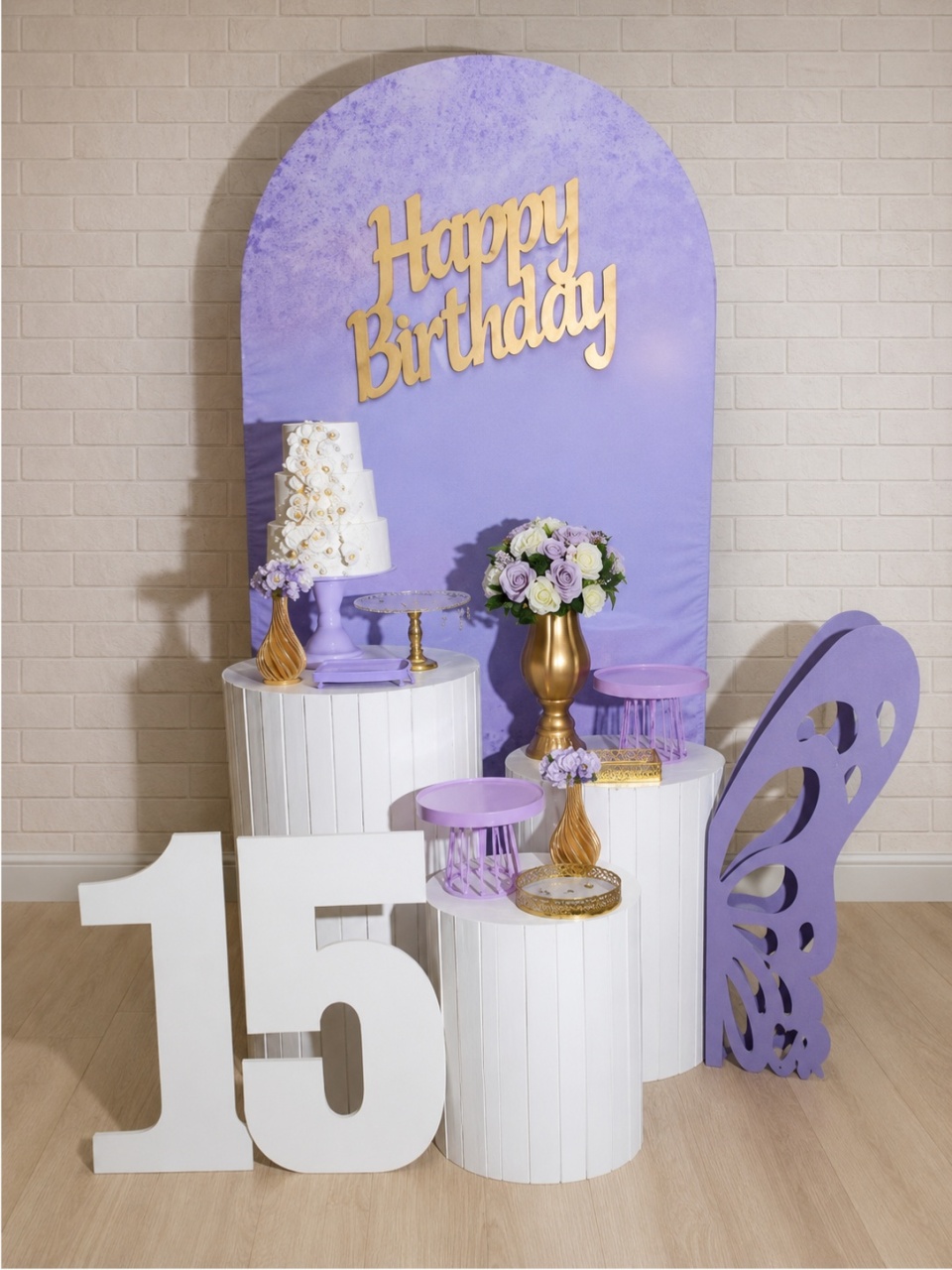 Alugue Decoração 15 Anos ( Modelo 16) - HZM Decoração e Locação
