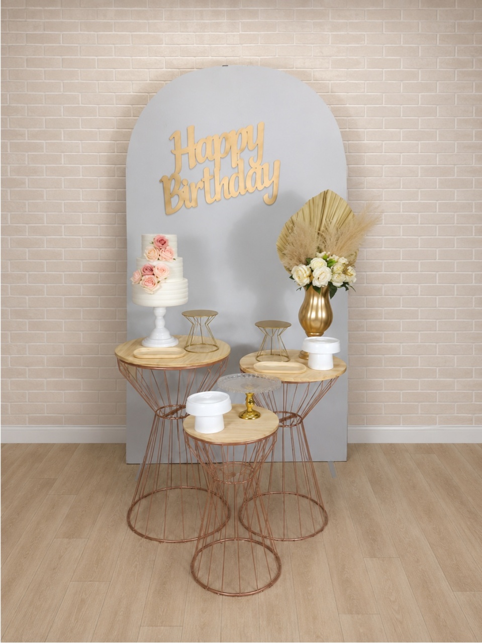 Alugue Decoração Happy ( Modelo 76) - HZM Decoração e Locação