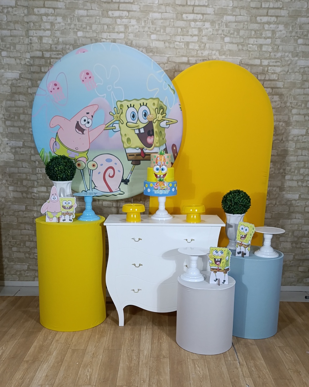 Alugue Decoração Bob Esponja ( Modelo 3) - HZM Decoração e Locação