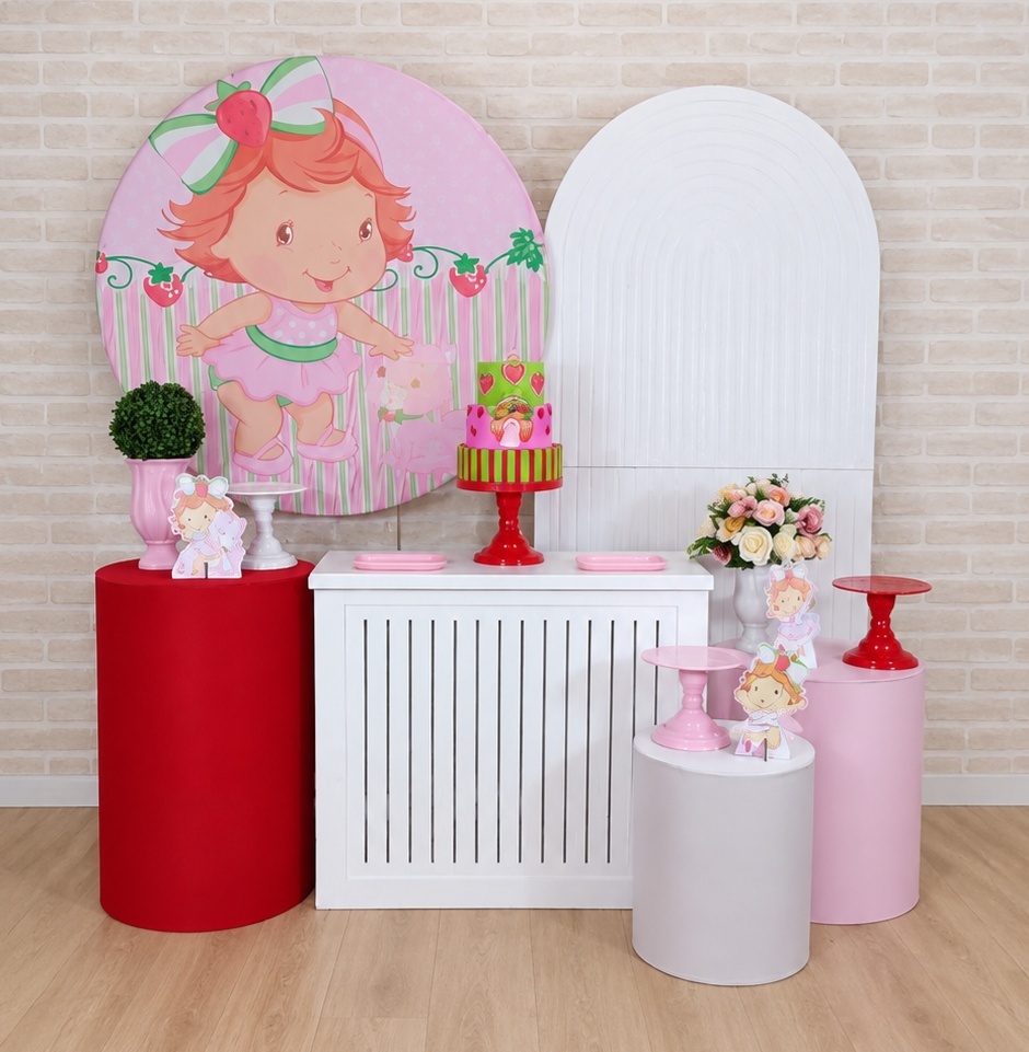 Alugue Decoração Moranguinho Baby ( Modelo 5) - HZM Decoração e Locação