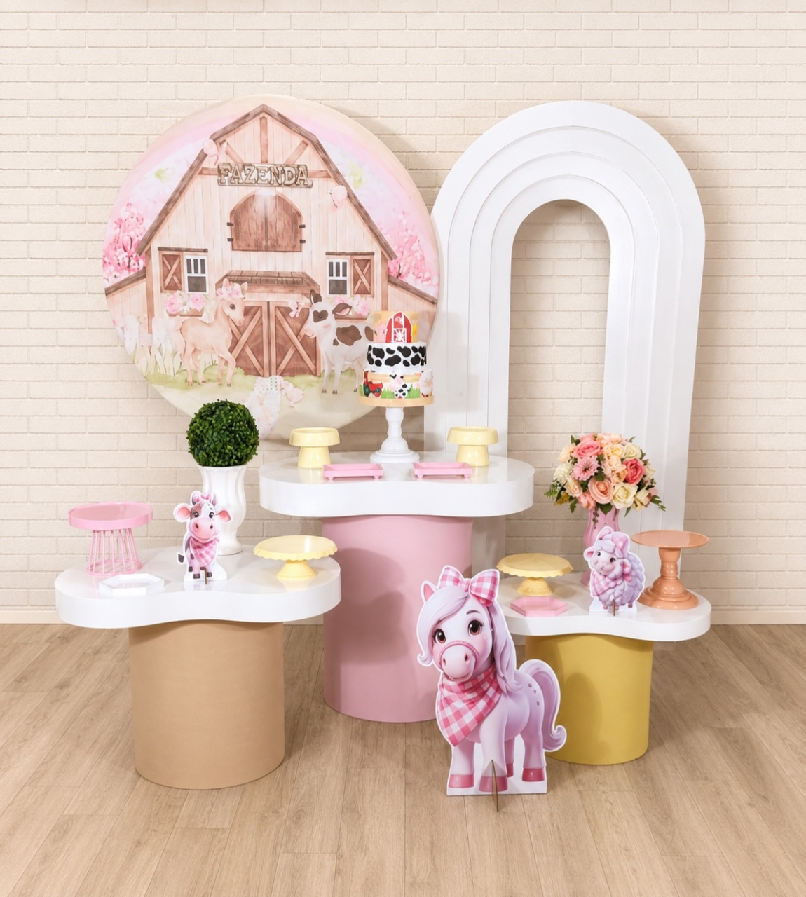 Alugue Decoração Fazendinha (Modelo 12) - HZM Decoração e Locação