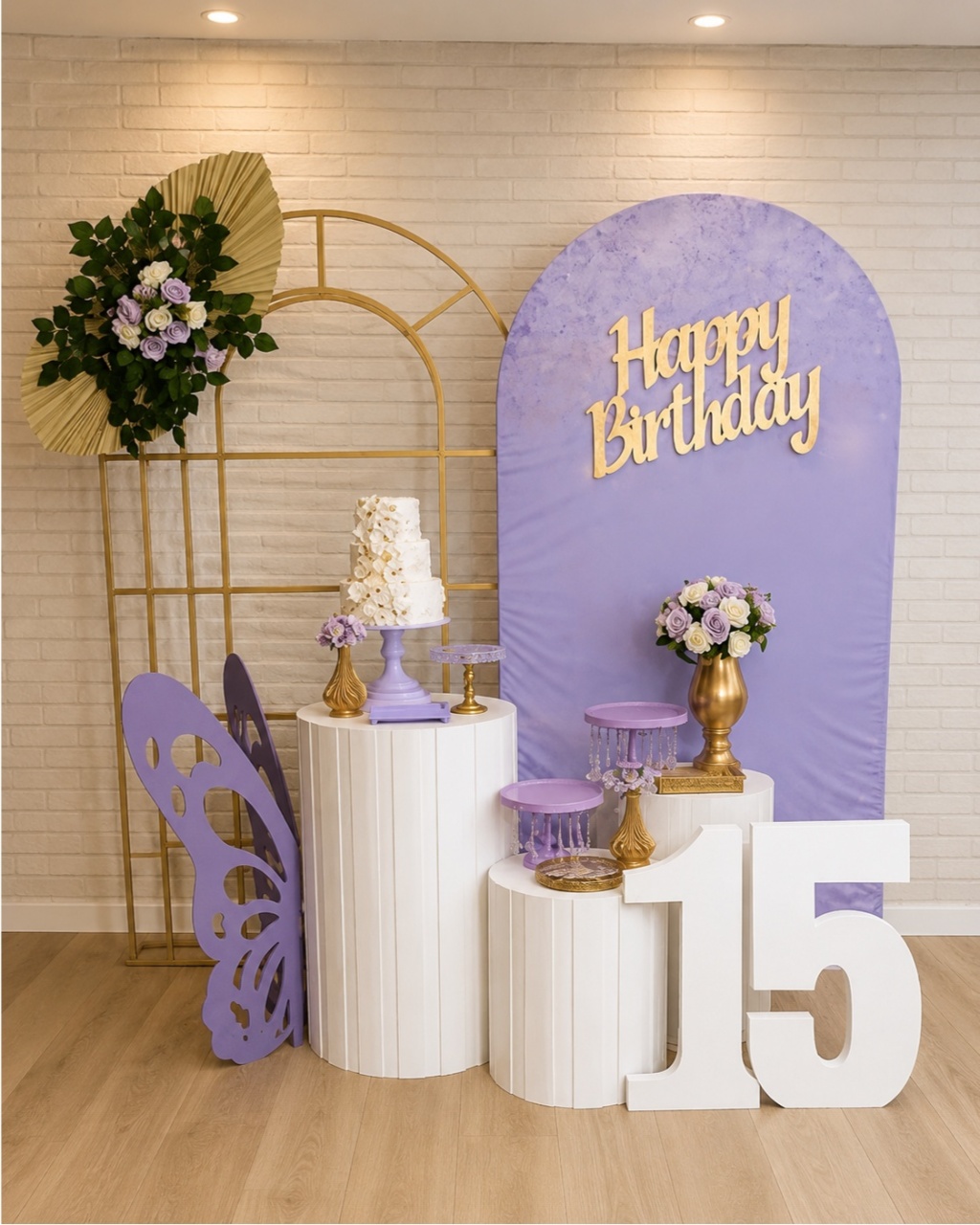 Alugue Decoração 15 Anos ( Modelo 19) - HZM Decoração e Locação
