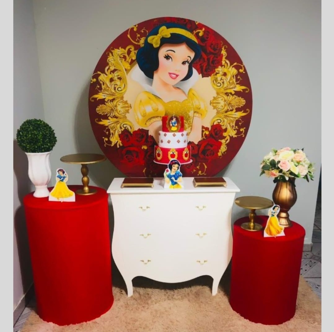 Alugue Decoração Branca de Neve ( Modelo 2) - HZM Decoração e Locação