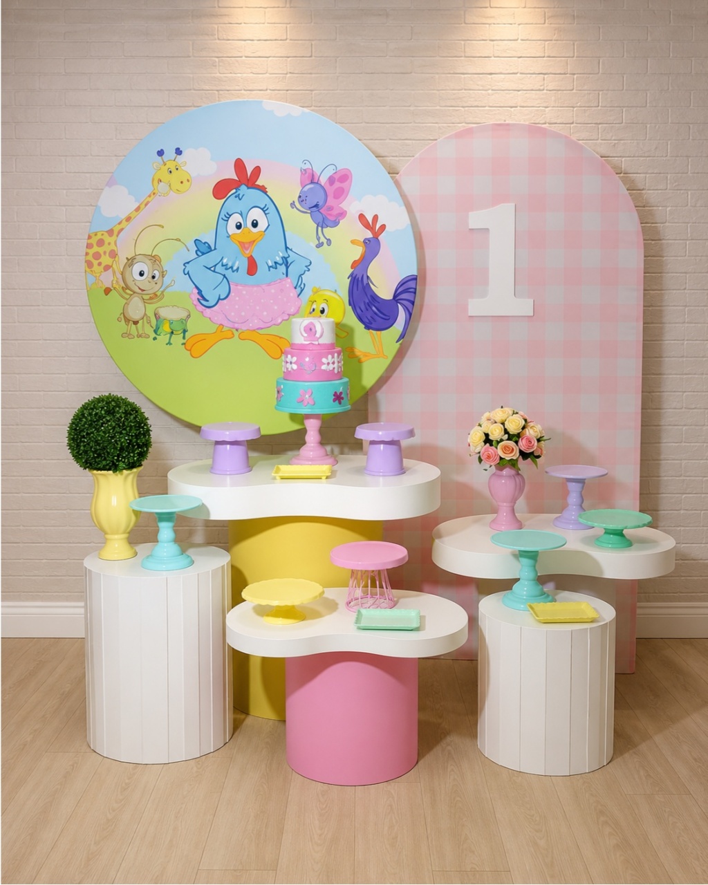 Alugue Decoração Galinha Pintadinha (Modelo 5) - HZM Decoração e Locação