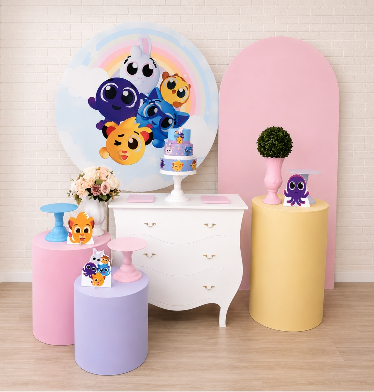 Alugue Decoração Bolofofos (Modelo 9) - HZM Decoração e Locação