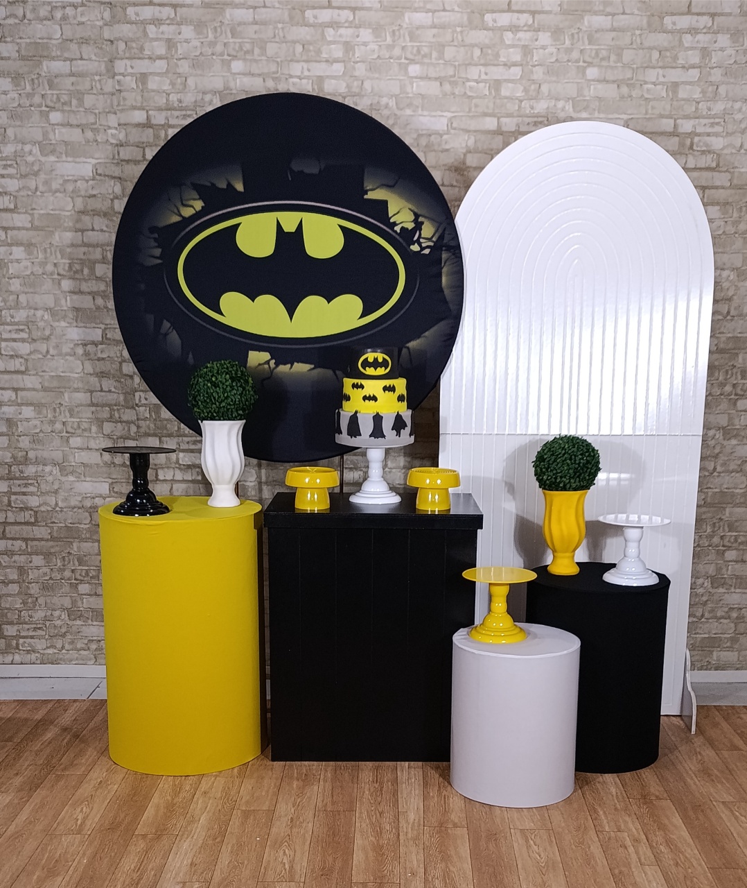 Alugue Decoração Batman ( Modelo 8) - HZM Decoração e Locação