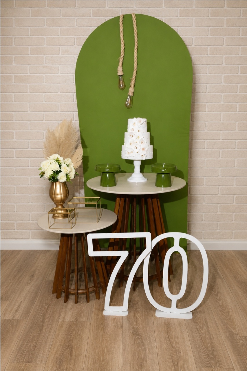 Alugue Decoração 70 Anos (Modelo 1) - HZM Decoração e Locação