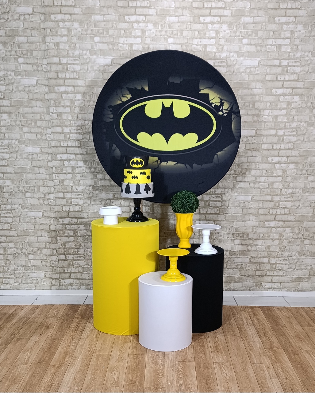 Alugue Decoração Batman ( Modelo 1) - HZM Decoração e Locação