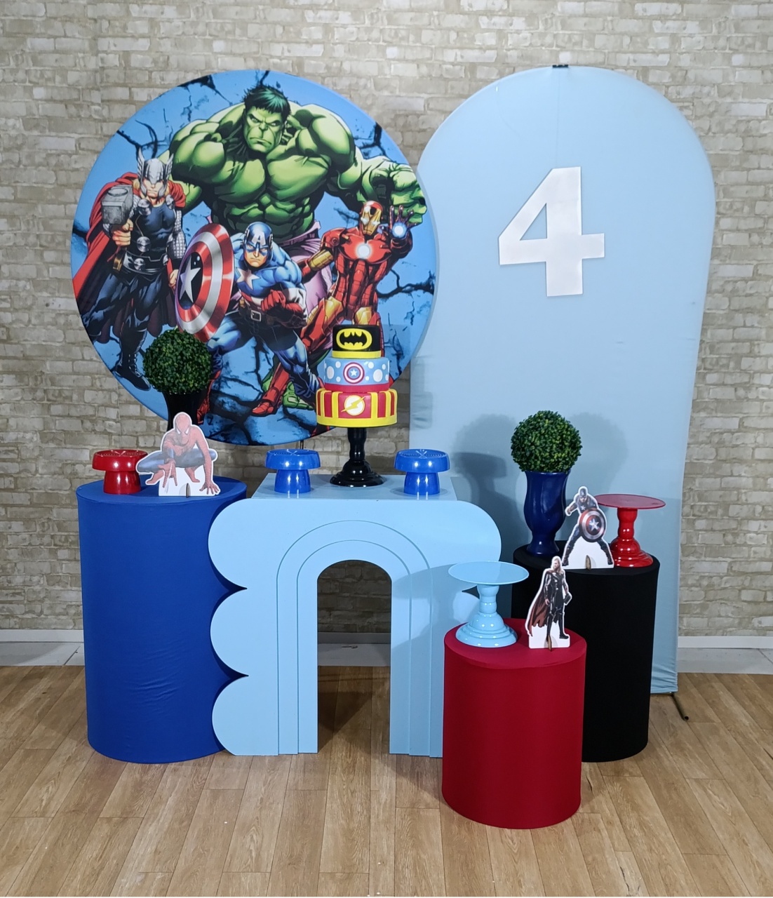 Alugue Decoração Vingadores (Modelo 6) - HZM Decoração e Locação