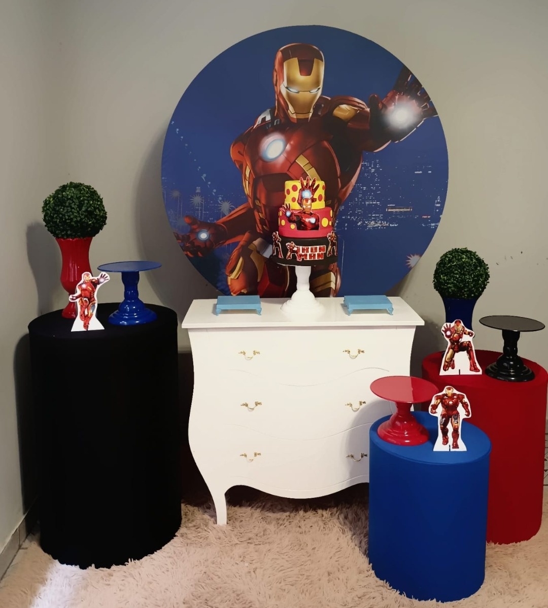 Alugue Decoração Homem de Ferro (Modelo 2) - HZM Decoração e Locação