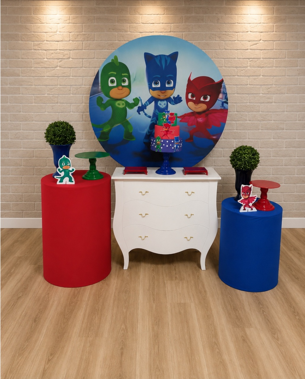 Alugue Decoração Pj Macks (Modelo 2) - HZM Decoração e Locação