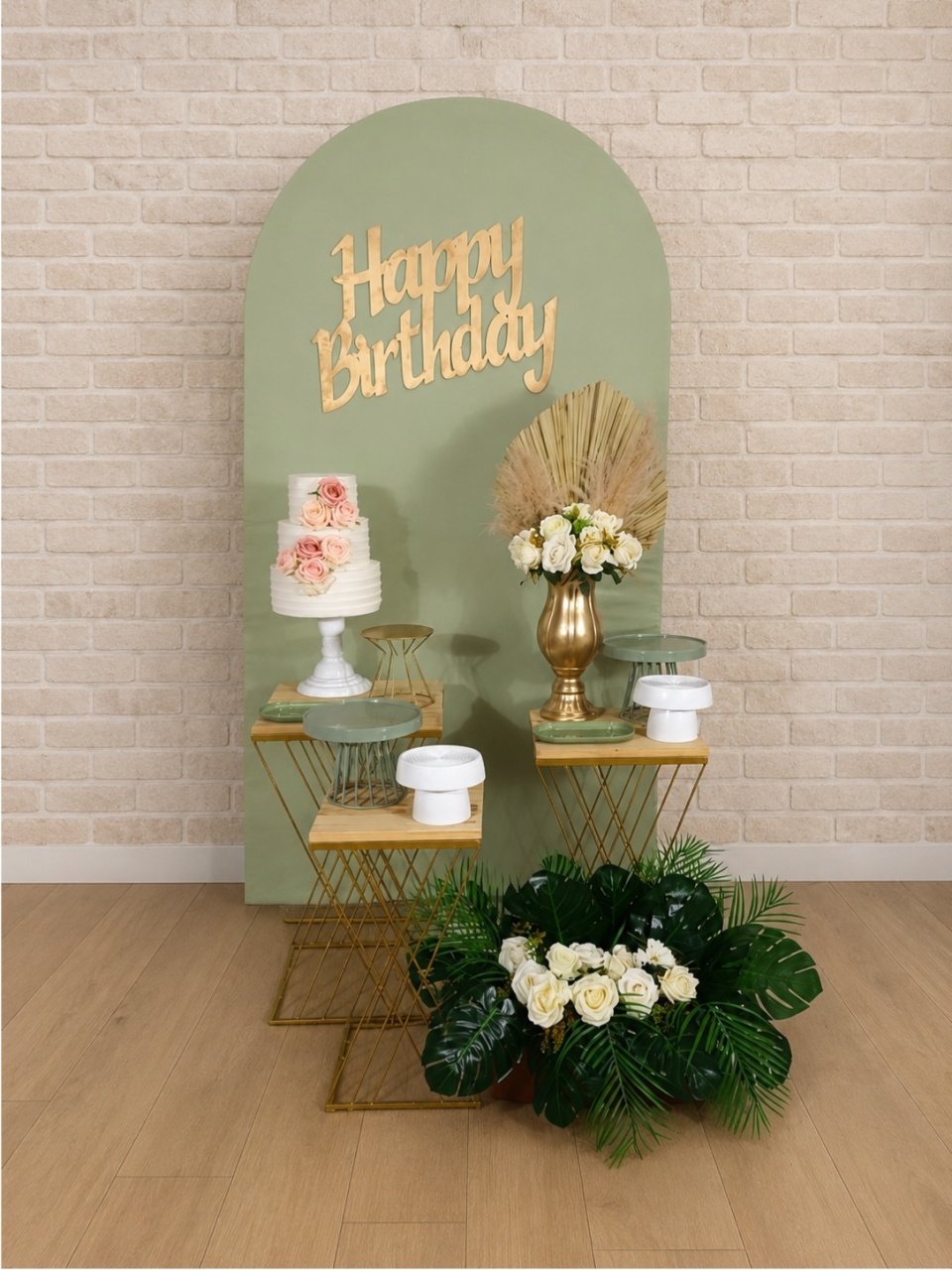 Alugue Decoração Happy ( Modelo 74) - HZM Decoração e Locação