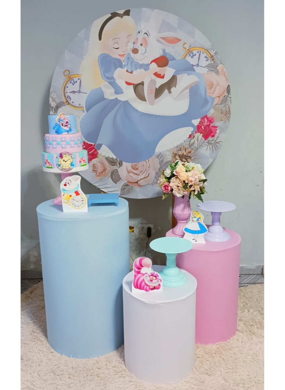 Alugue de Coração Alice No País das Maravilhas( Modelo 1) - HZM Decoração e Locação