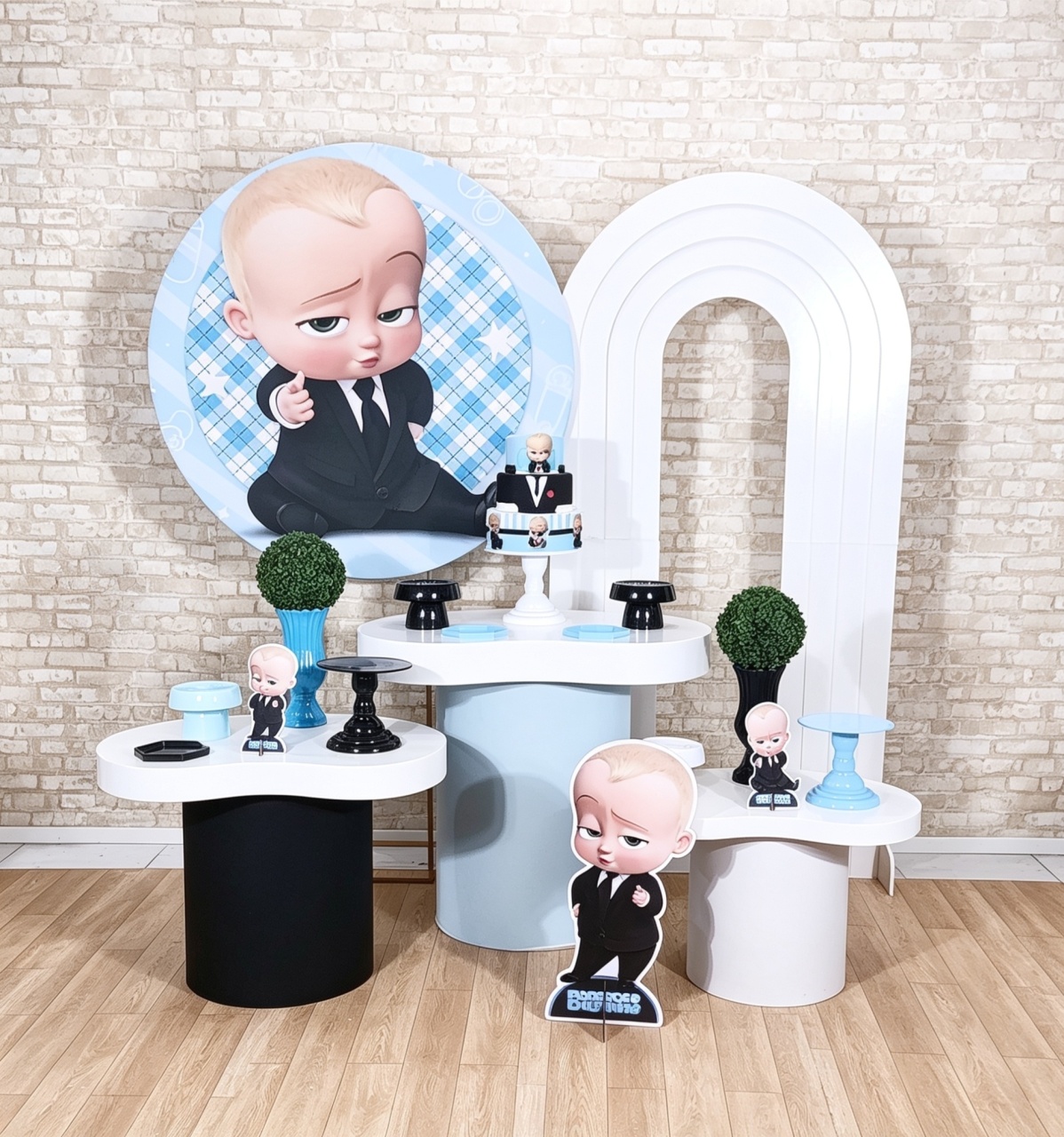 Alugue Decoração Poderoso Chefinho (Modelo 14) - HZM Decoração e Locação