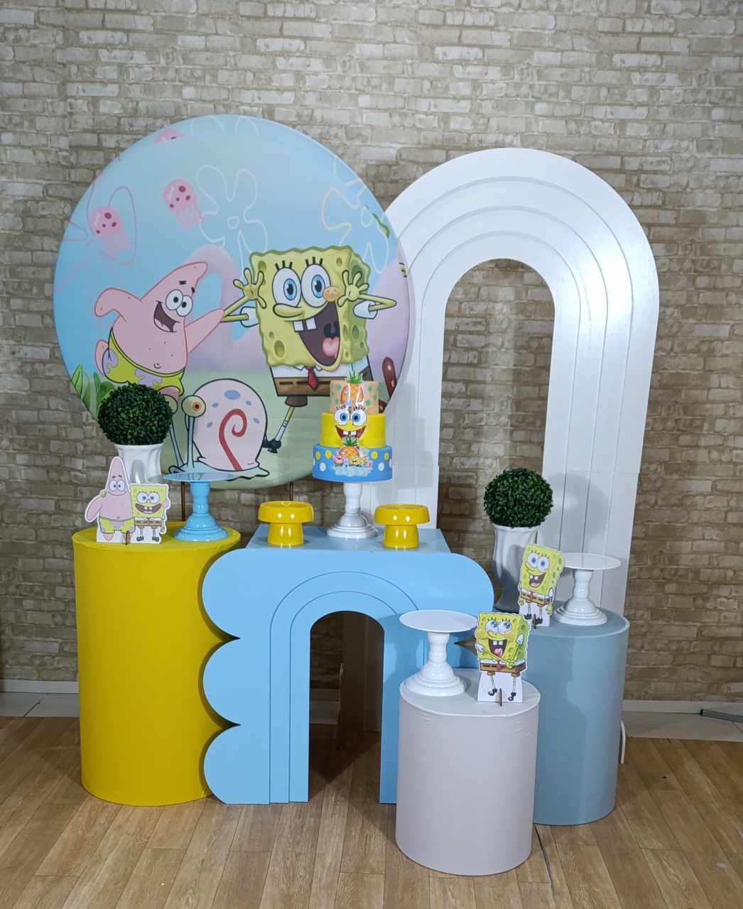 Alugue Decoração Bob Esponja ( Modelo 8) - HZM Decoração e Locação