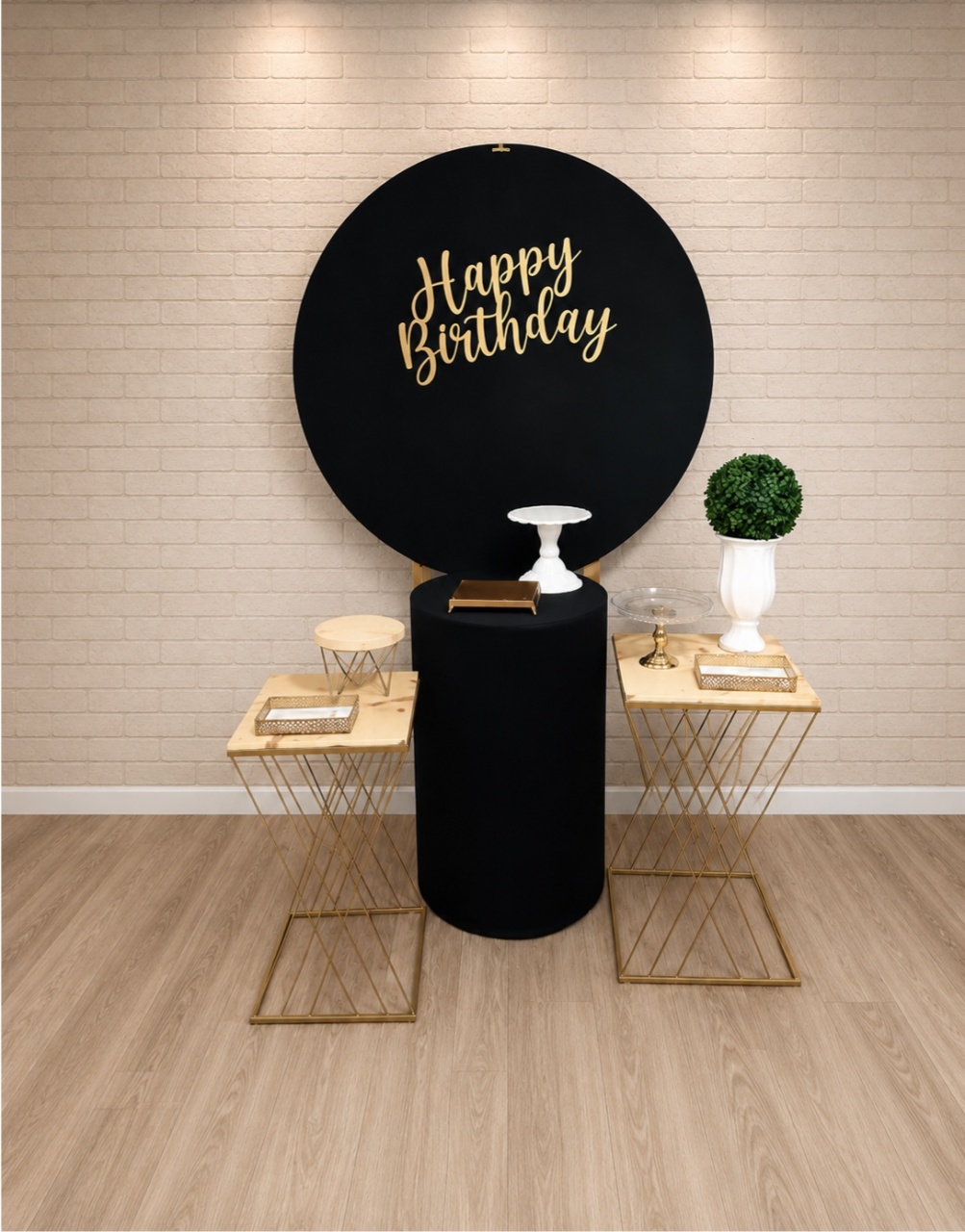 Alugue Decoração Happy ( Modelo 41) - HZM Decoração e Locação