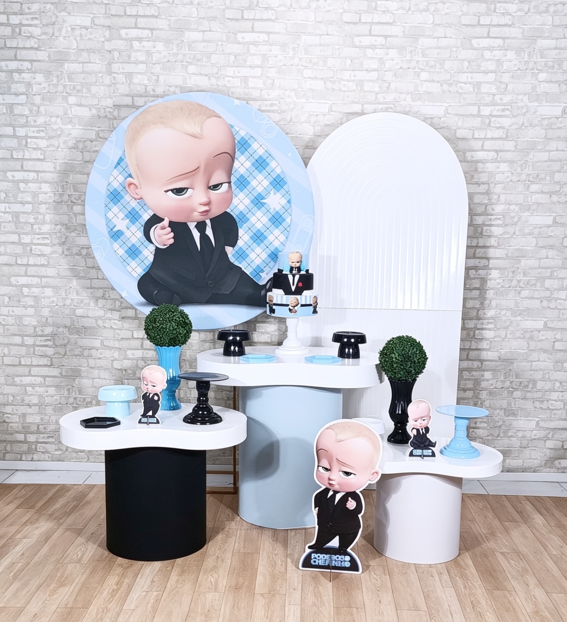 Alugue Decoração Poderoso Chefinho (Modelo 12) - HZM Decoração e Locação