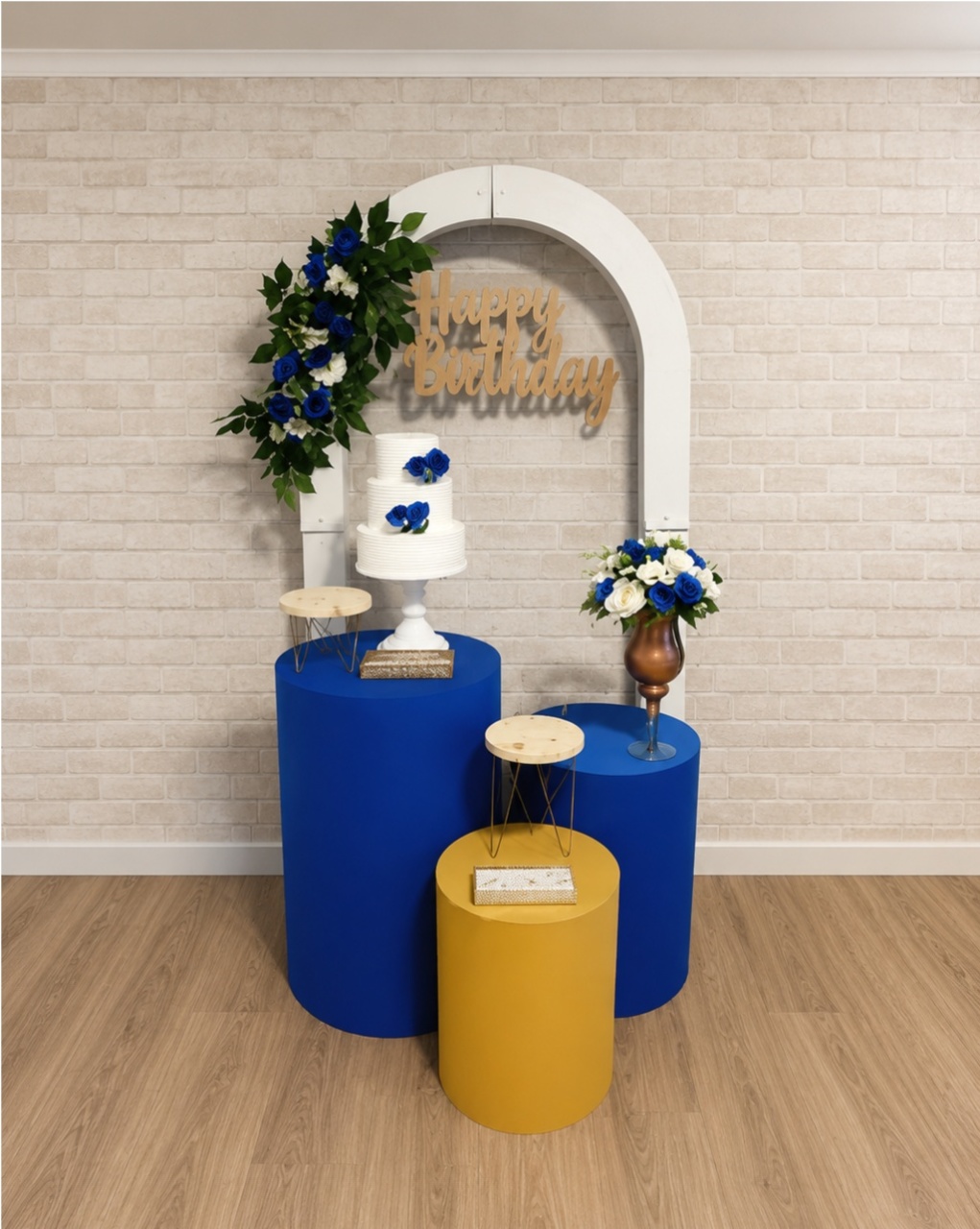 Alugue Decoração Happy ( Modelo 12) - HZM Decoração e Locação