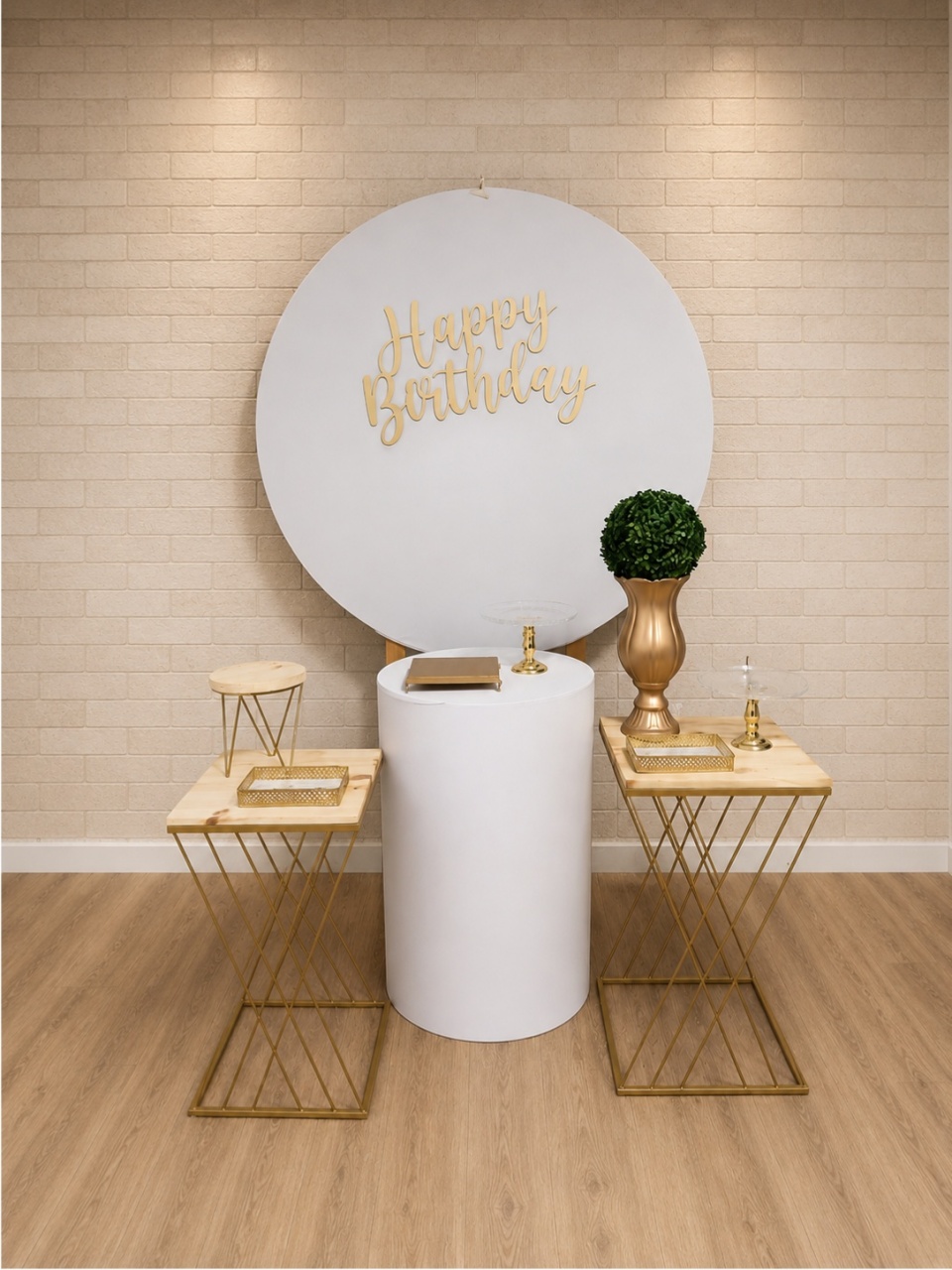 Alugue Decoração Happy ( Modelo 38) - HZM Decoração e Locação