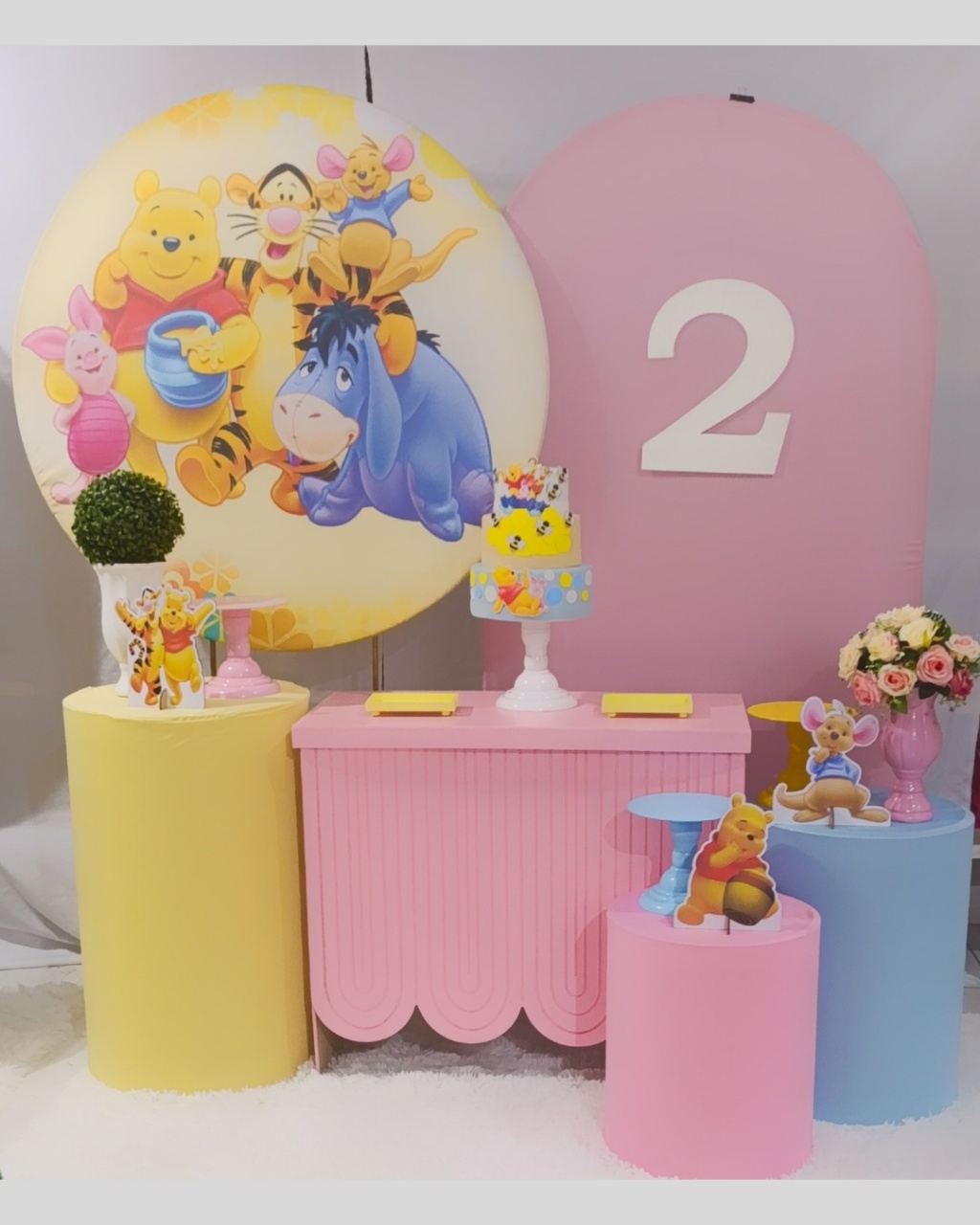 Alugue Decoração Ursinho Pooh (Modelo 3) - HZM Decoração e Locação