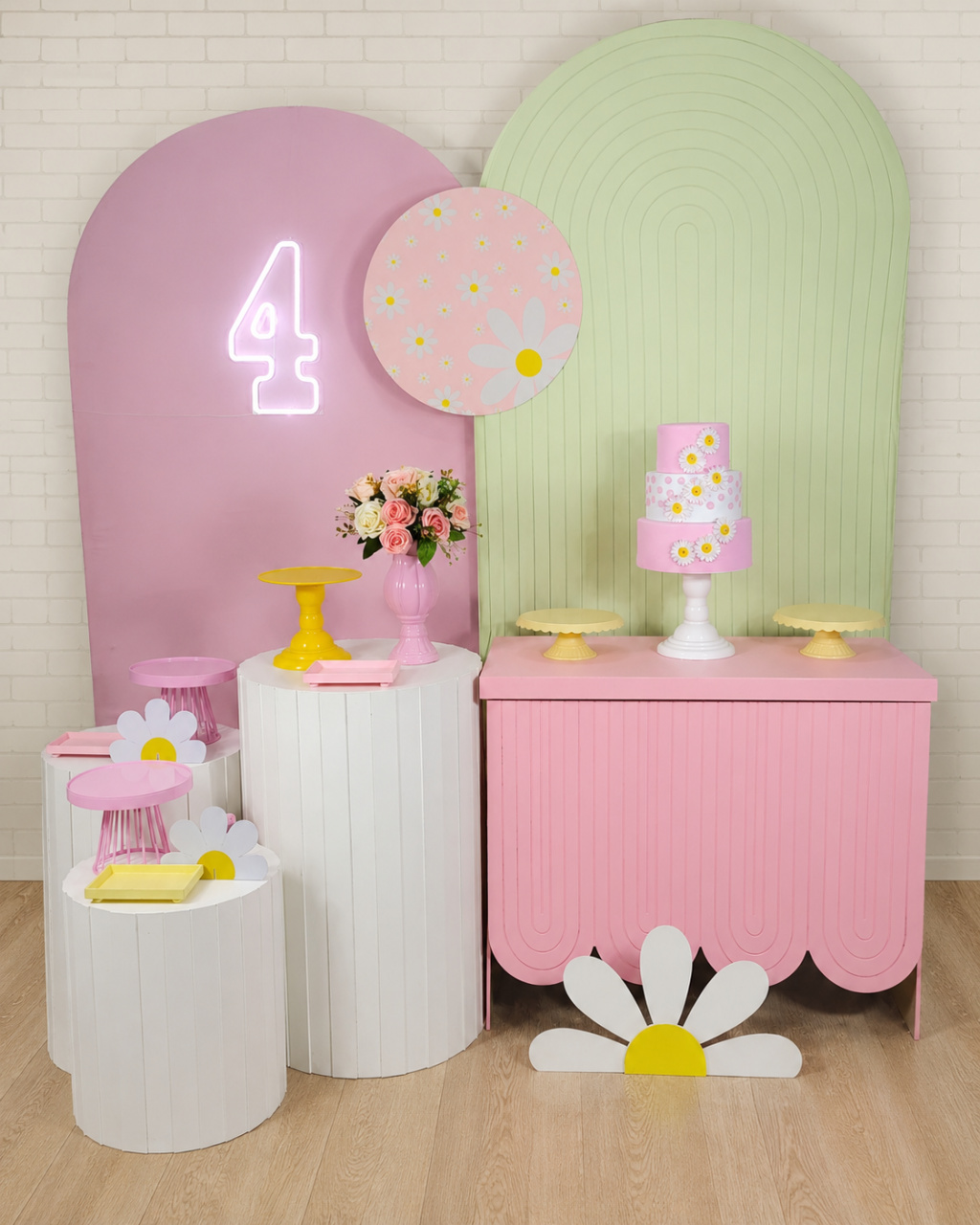 Alugue Decoração Margarida ( Modelo 13) - HZM Decoração e Locação