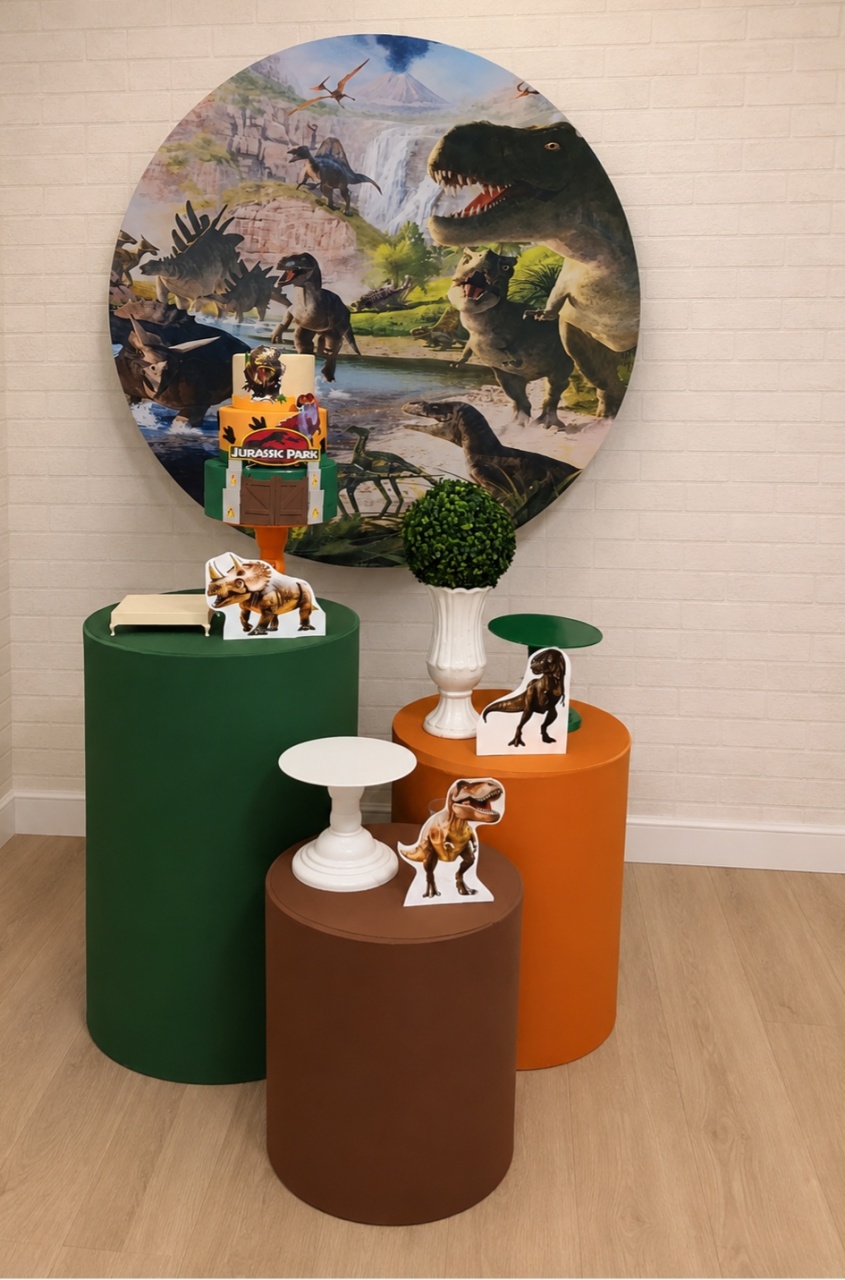 Alugue Decoração Dinossauro (Modelo 1) - HZM Decoração e Locação