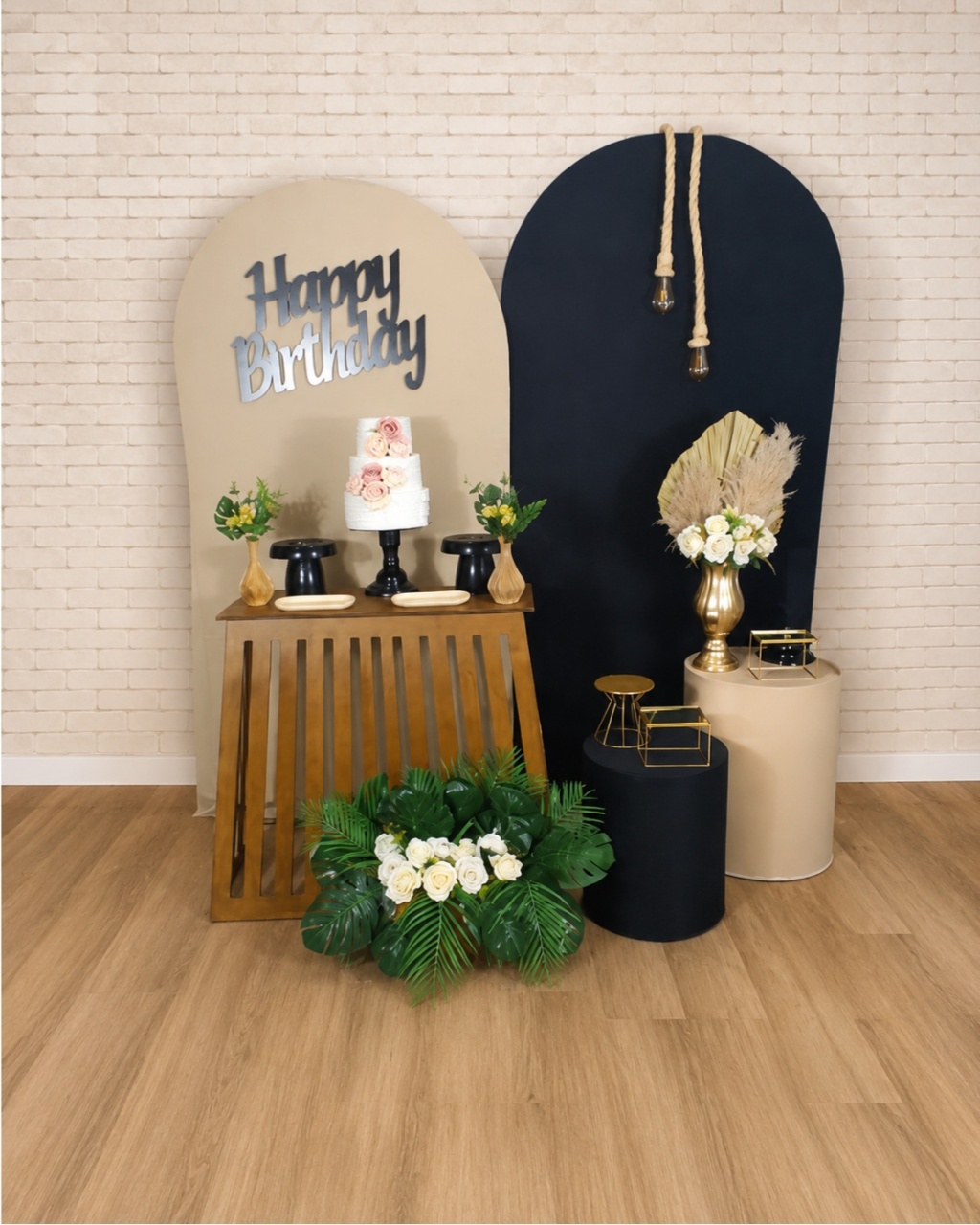 Alugue Decoração Happy ( Modelo 78) - HZM Decoração e Locação