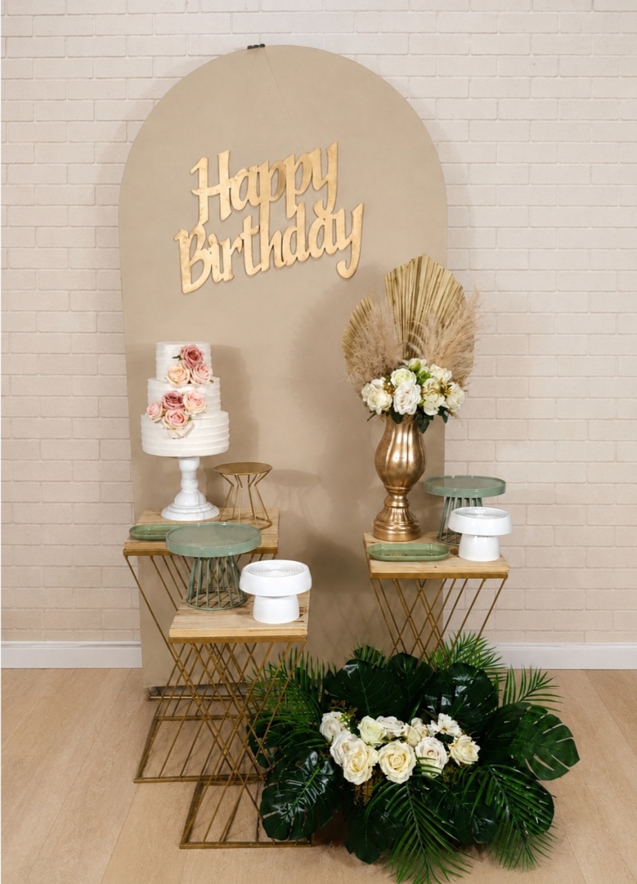 Alugue Decoração Happy ( Modelo 84) - HZM Decoração e Locação