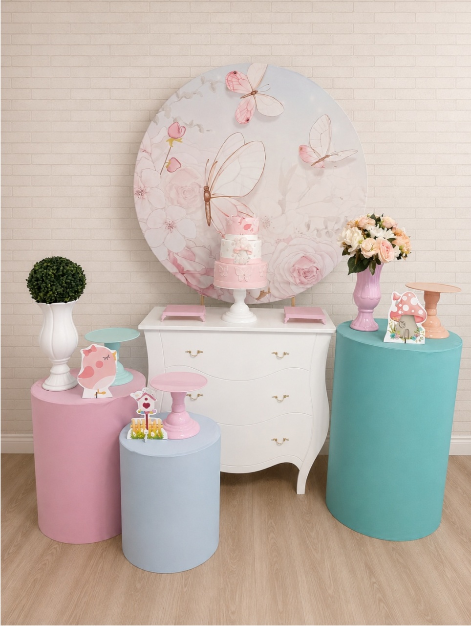 Alugue Decoração Jardim das Borboletas ( Modelo 2) - HZM Decoração e Locação