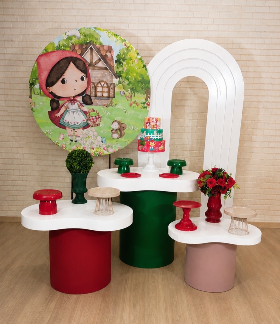 Alugue Decoração Chapeuzinho Vermelho (Modelo 7) - HZM Decoração e Locação
