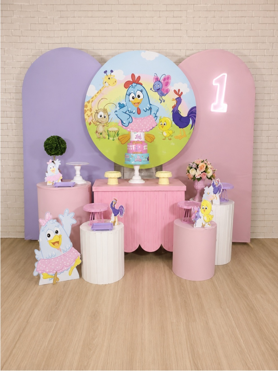 Alugue Decoração Galinha Pintadinha (Modelo 7) - HZM Decoração e Locação