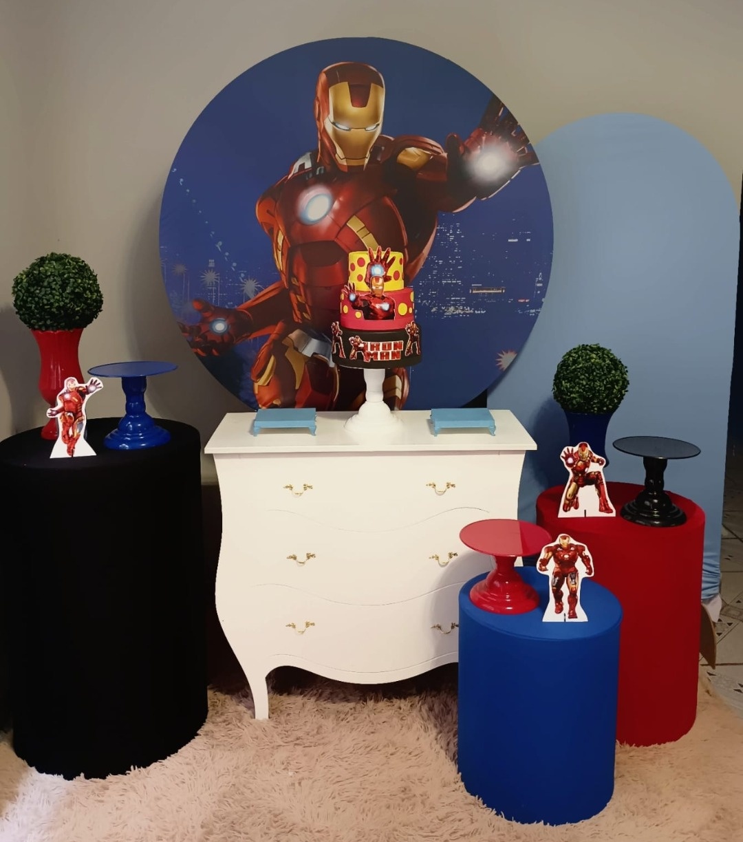 Alugue Decoração Homem de Ferro (Modelo 3) - HZM Decoração e Locação