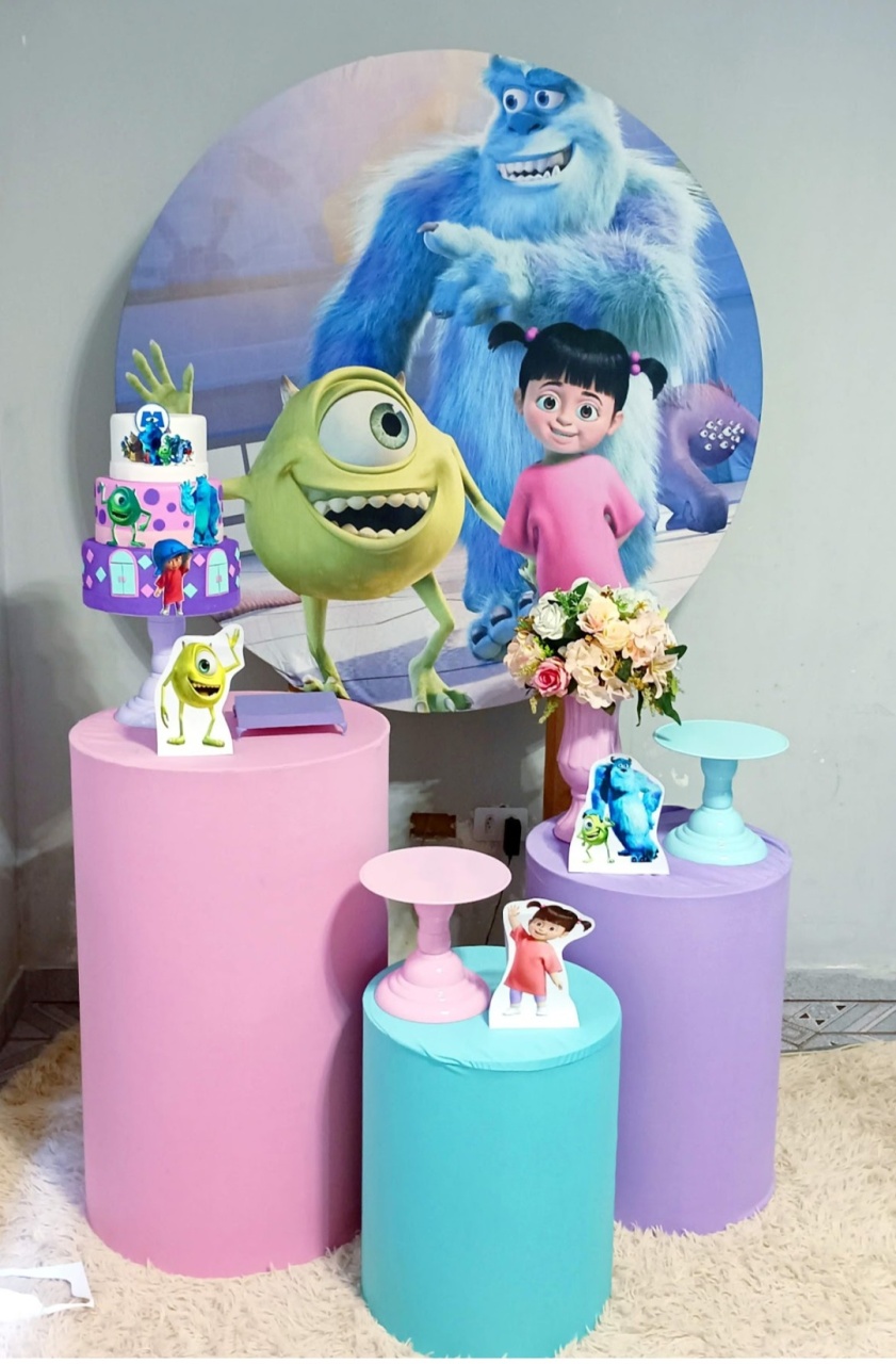 Alugue Decoração Monstros S.a (Modelo 1) - HZM Decoração e Locação