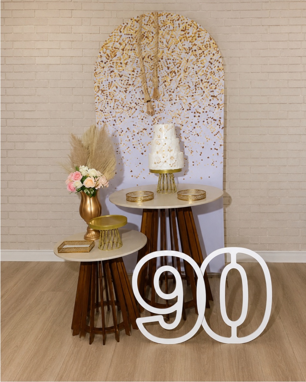 Alugue Decoração 90 Anos (Modelo 3) - HZM Decoração e Locação