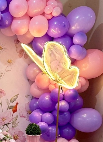 Borboleta Em Led Branco Quente - Amanda Bastos Decor