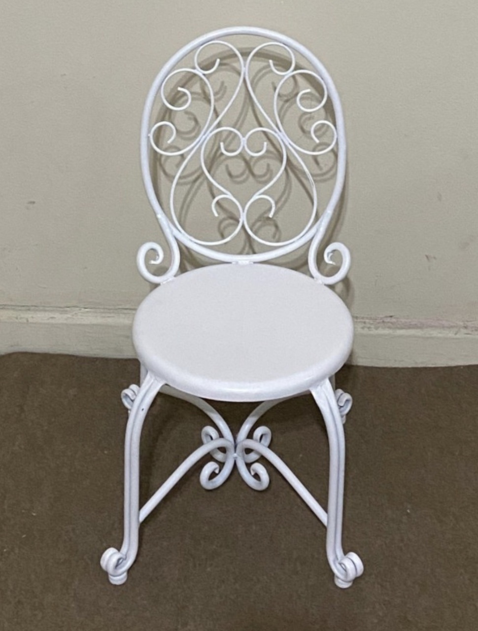 Cadeirinha Vintage Infantil Branca - Amanda Bastos Decor