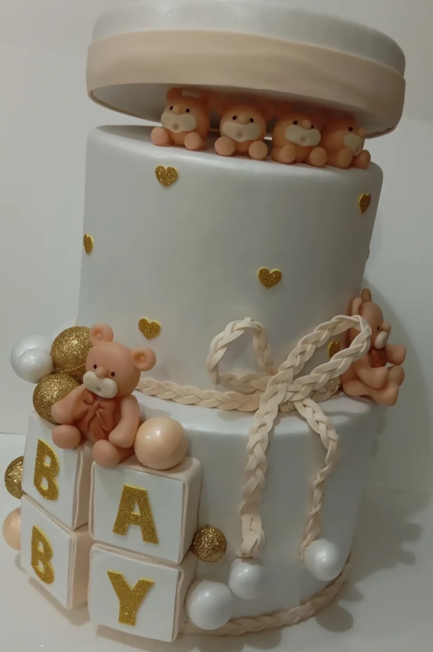 Bolo Cenográfico Chá de Bebê Biscoit - Amanda Bastos Decor
