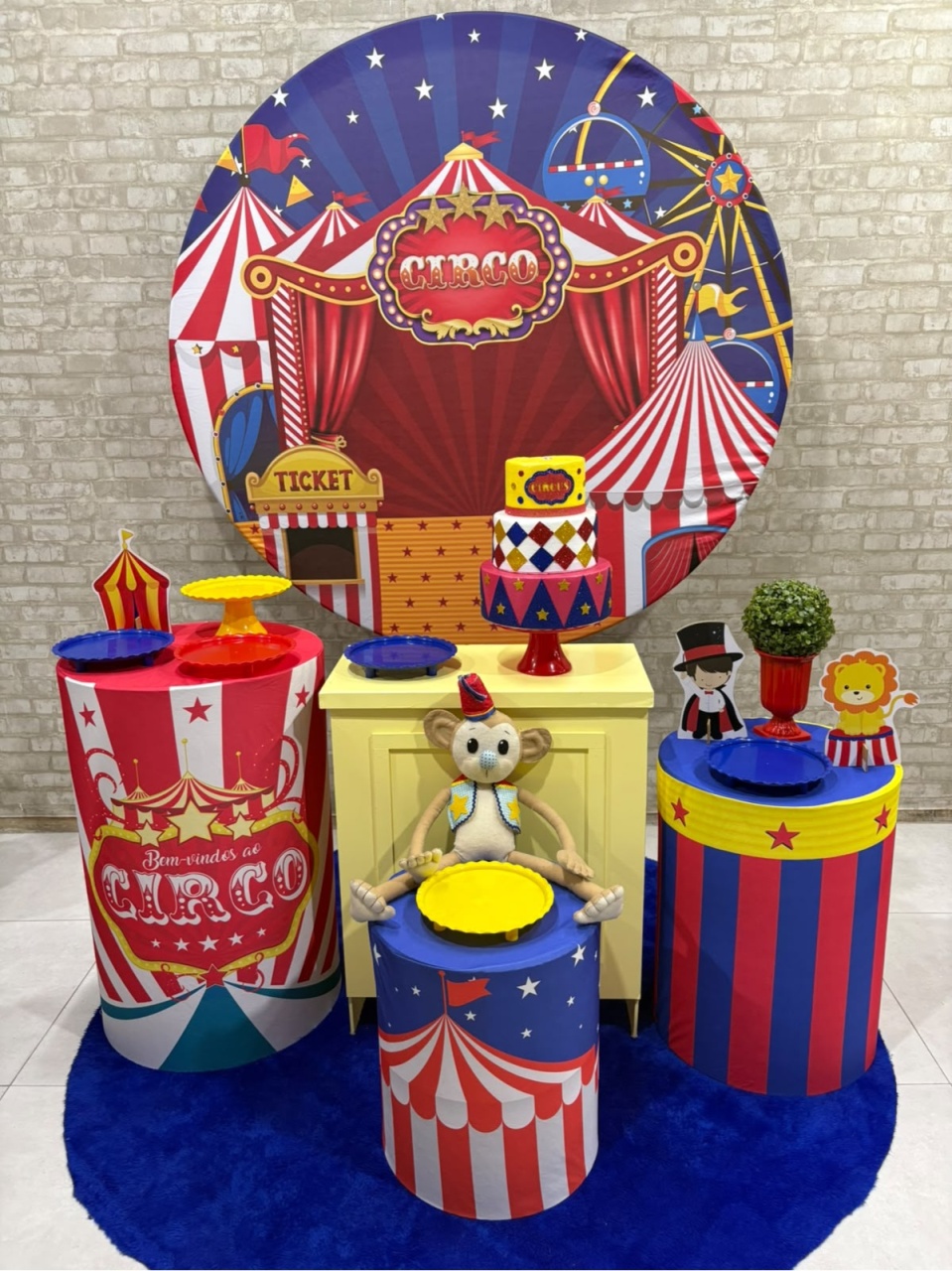 Circo Kit Ouro - Iara Maria Arruda da Silva