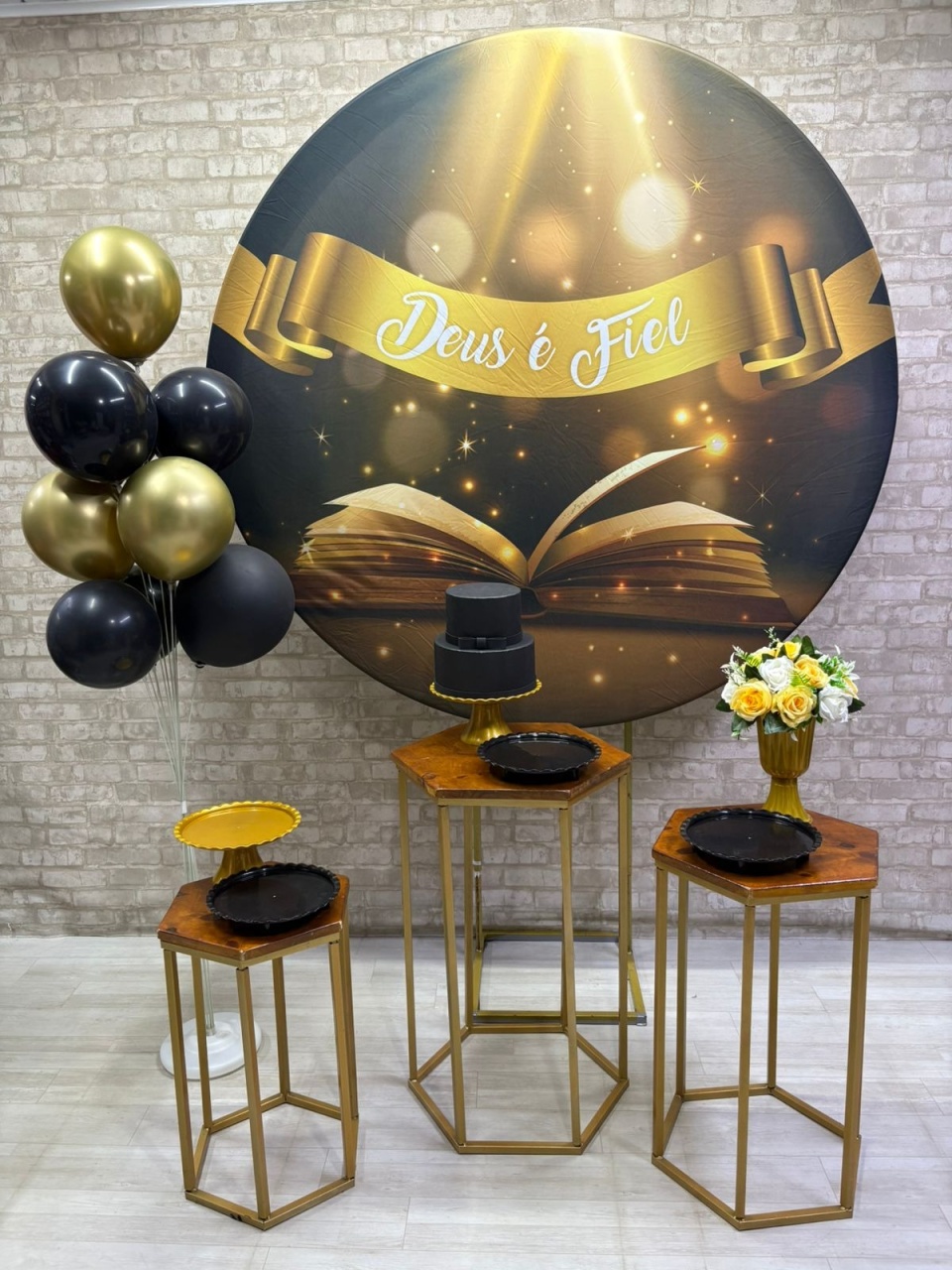 Deus É Fiel  Kit Prata      - Iara Maria Arruda da Silva