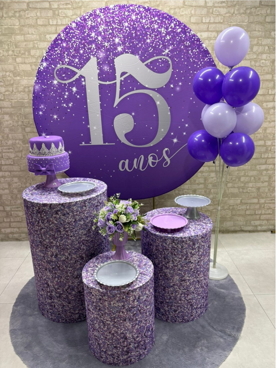 15 Anos Kit Prata (Com Suporte de Balão) - Iara Maria Arruda da Silva