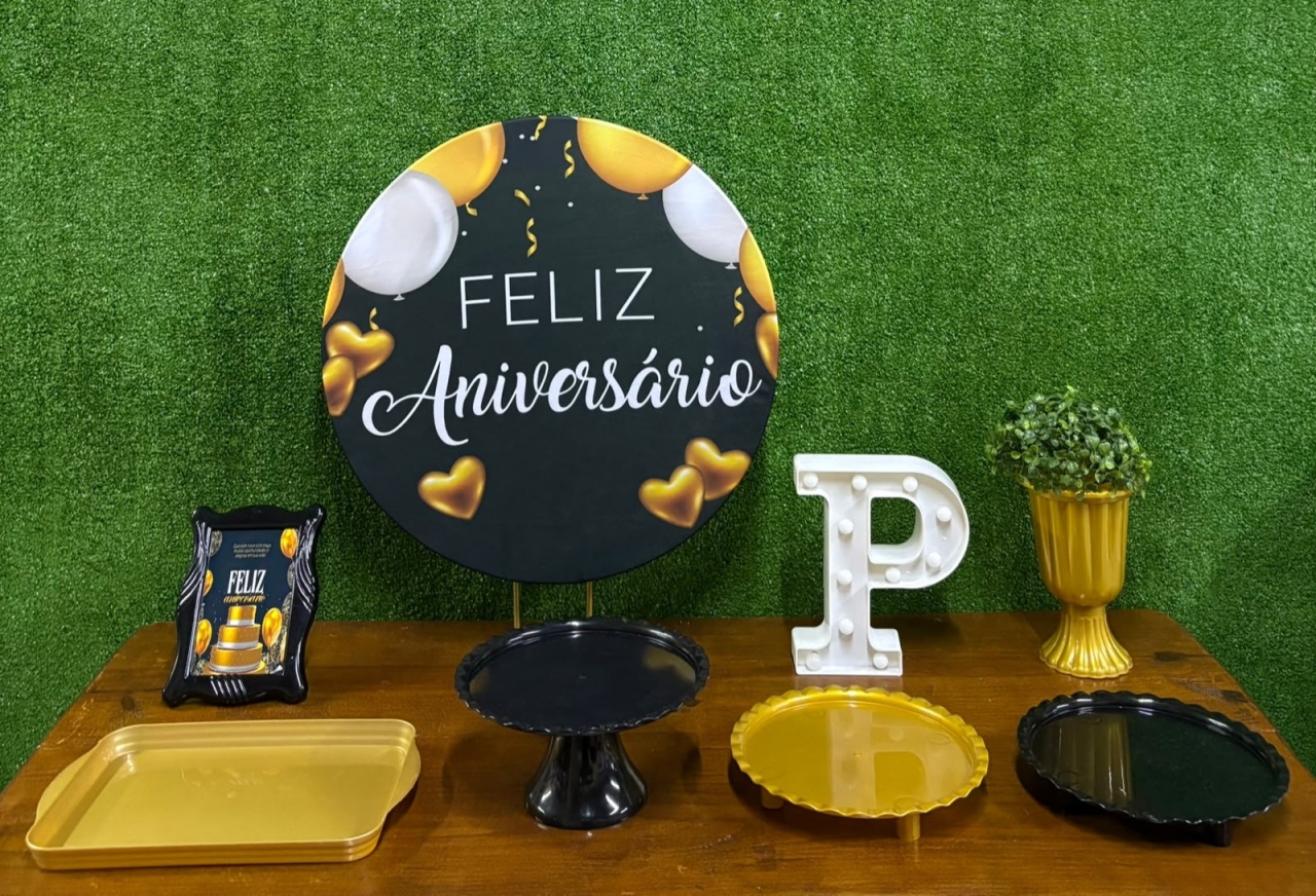 Feliz Aniversario Mini Kit de Mesa - Iara Maria Arruda da Silva
